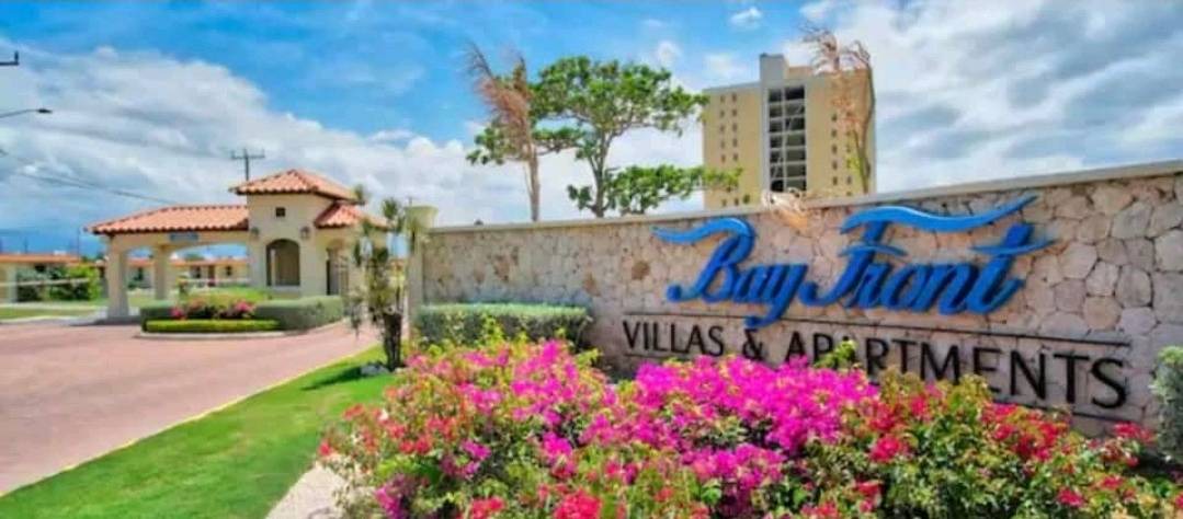 Portmore Apartment | 120 m² Apartment ∙ 3 bedrooms ∙ 6 guests