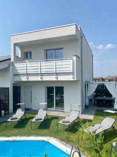 Salionze Resort | 129 m² Resort ∙ 3 bedrooms ∙ 9 guests