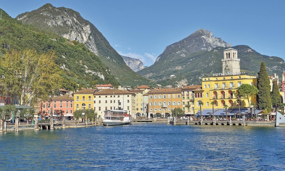 Gardone Riviera Apartment | 2 bedroom accommodation in Gardone Riviera BS