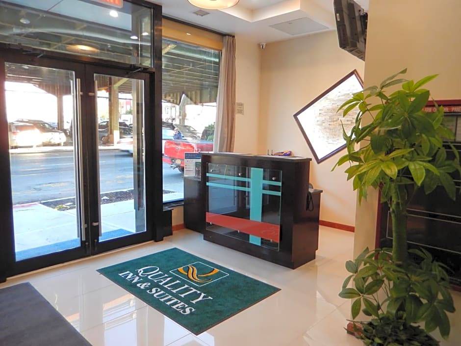 Brooklyn Hotel | 2-Star Hotel ∙ Quality Inn near Sunset Park