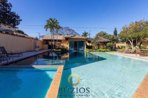 Praia Rasa House | 250 m² House ∙ 4 bedrooms ∙ 12 guests