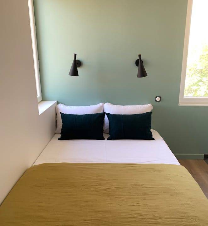 Petit-Ivry Resort | 280 m² Private room ∙ 1 bedroom ∙ 10 guests
