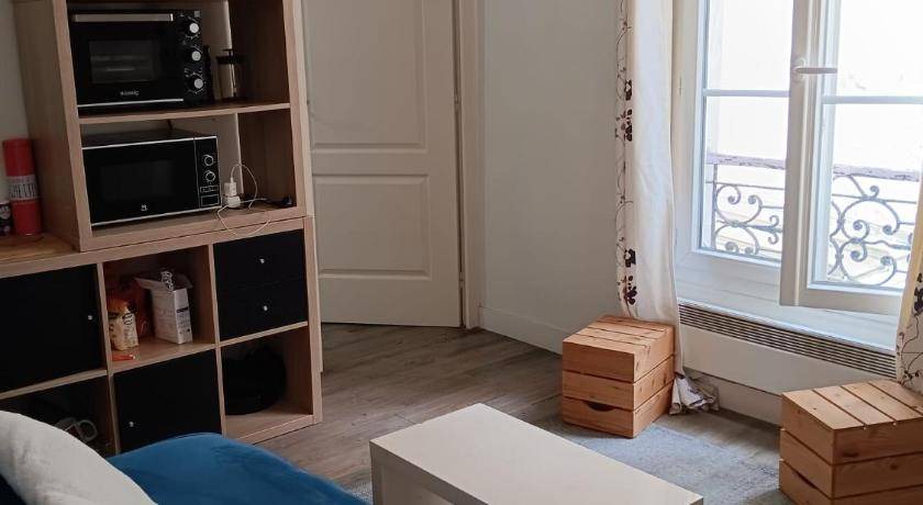 10th Arrondissement Apartment | 30 m² Apartment ∙ 1 bedroom ∙ 4 guests