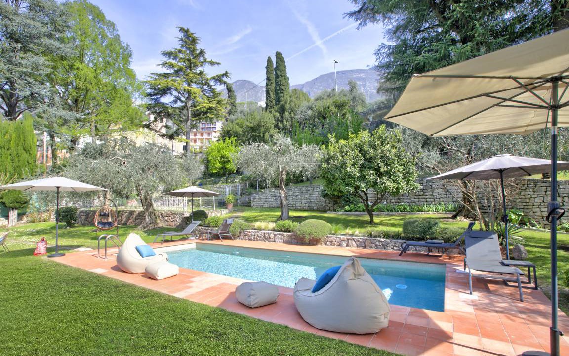 Malcesine Villa | 315 m² Villa ∙ 4 bedrooms ∙ 6 guests