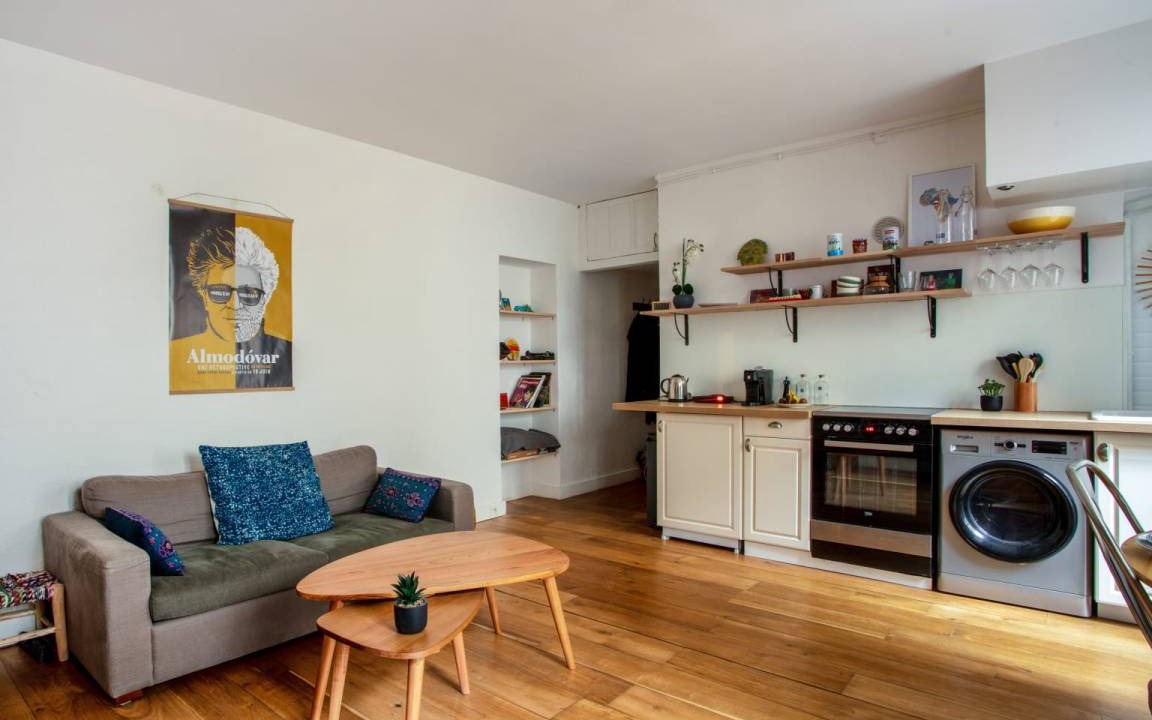 Quartier de la Folie-Mericourt Apartment | 36 m² Apartment ∙ 1 bedroom ∙ 2 guests