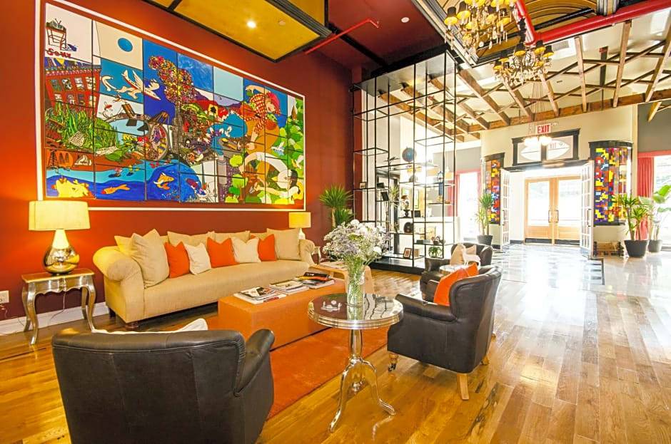 Greenpoint Hotel | 4-Star Hotel ∙ The Box House Hotel
