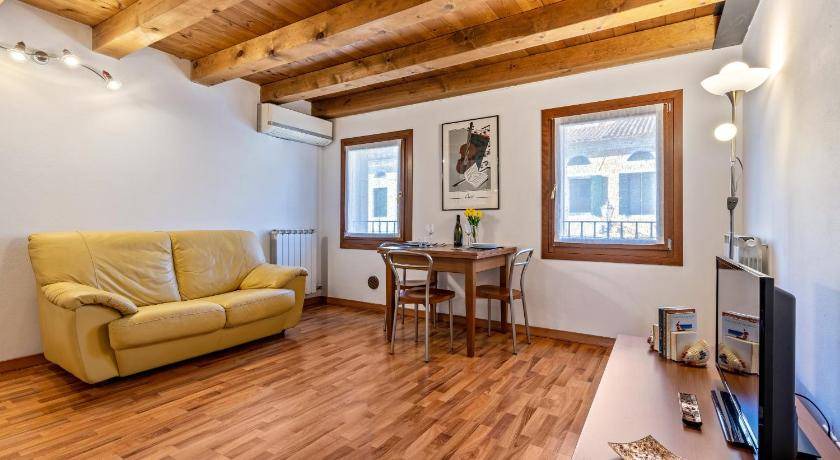 Mirano Apartment | 40 m² Apartment ∙ 1 bedroom ∙ 5 guests