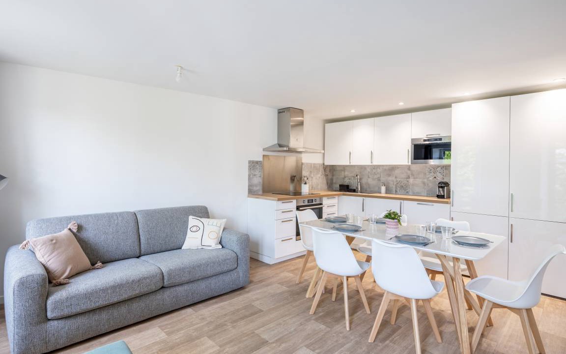 Coupvray Apartment | 57 m² Apartment ∙ 2 bedrooms ∙ 8 guests