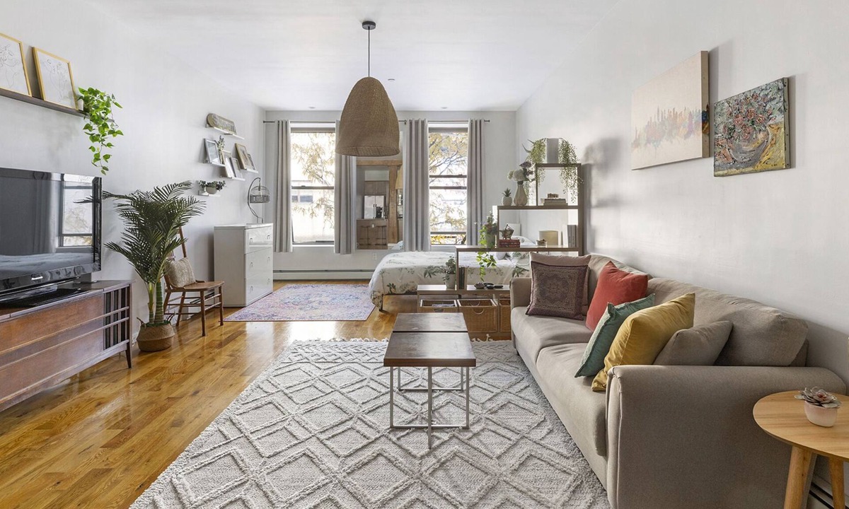 Williamsburg Apartment | 800 sqft Modern Loft located in the most prime area in Williamsburg + Elevator