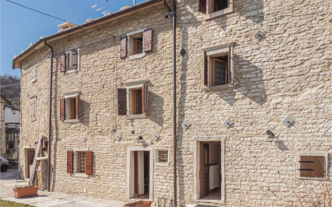 Sant'Anna d'Alfaedo House | 87 m² Maisonette ∙ 3 bedrooms ∙ 5 guests