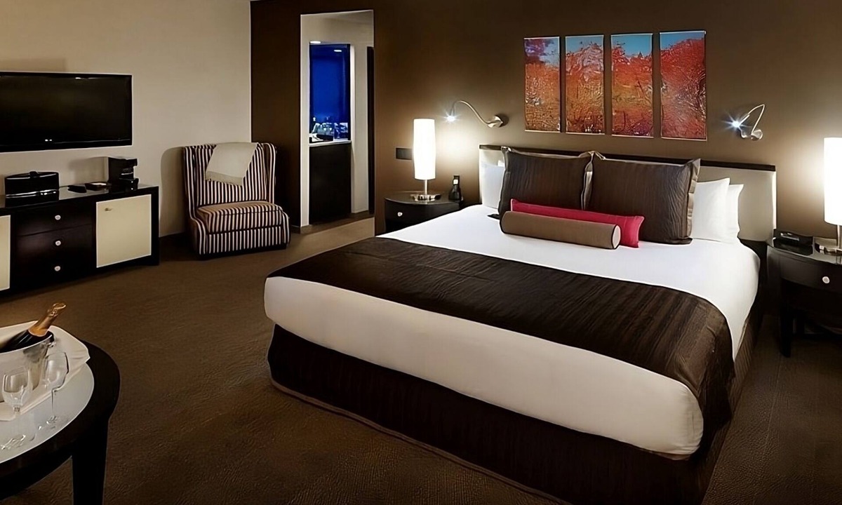 Rose Hill Hotel | A Restful Retreat! 4 Convenient Units, Rooftop Pool, Pet-friendly Property