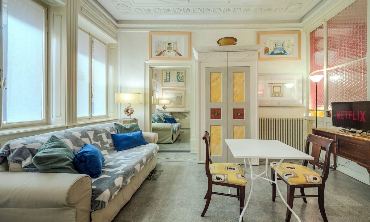 Old Town Apartment | Absolute Center, Parking - (Private Museum)