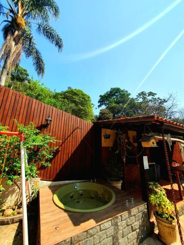 Itaipava House | Aconchego de Itaipava - casa de 3 quartos, equipada, área kids, jacuzzi, pet friendly, churrasqueira, em meio a Natureza e próximo ao centro do bairro
