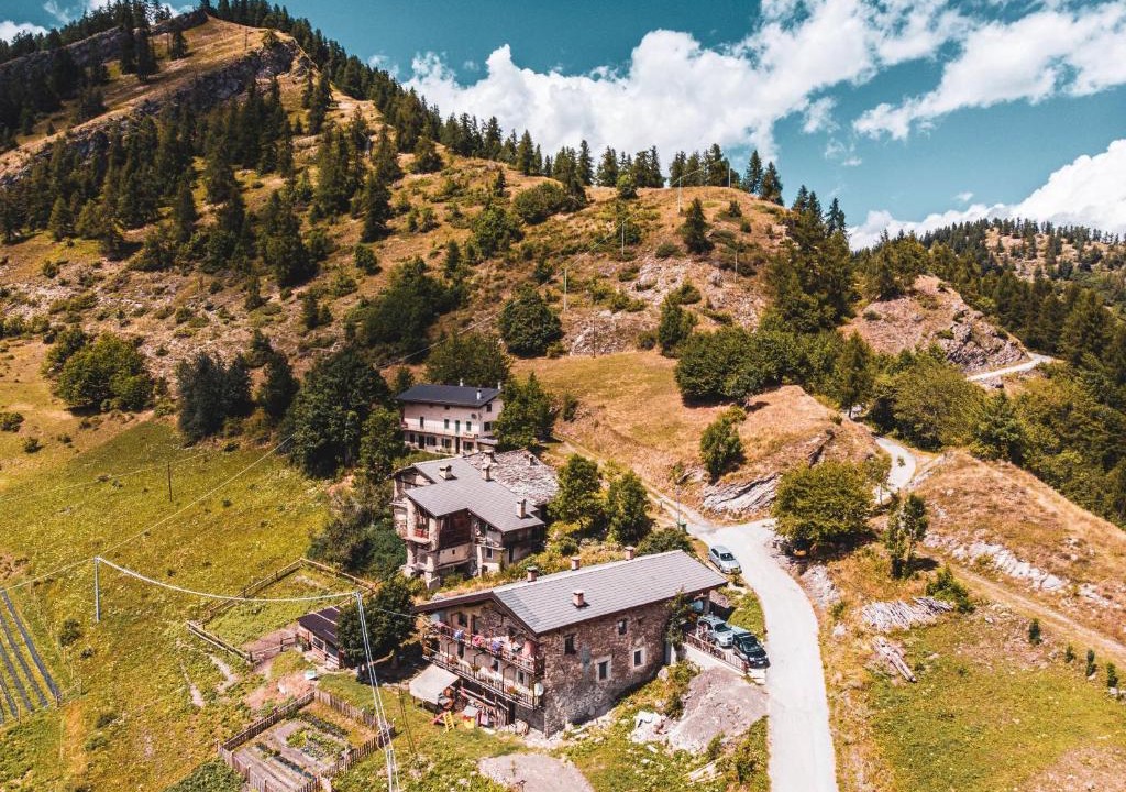 Canosio Bed & Breakfast | Agri-b&b Lou Col