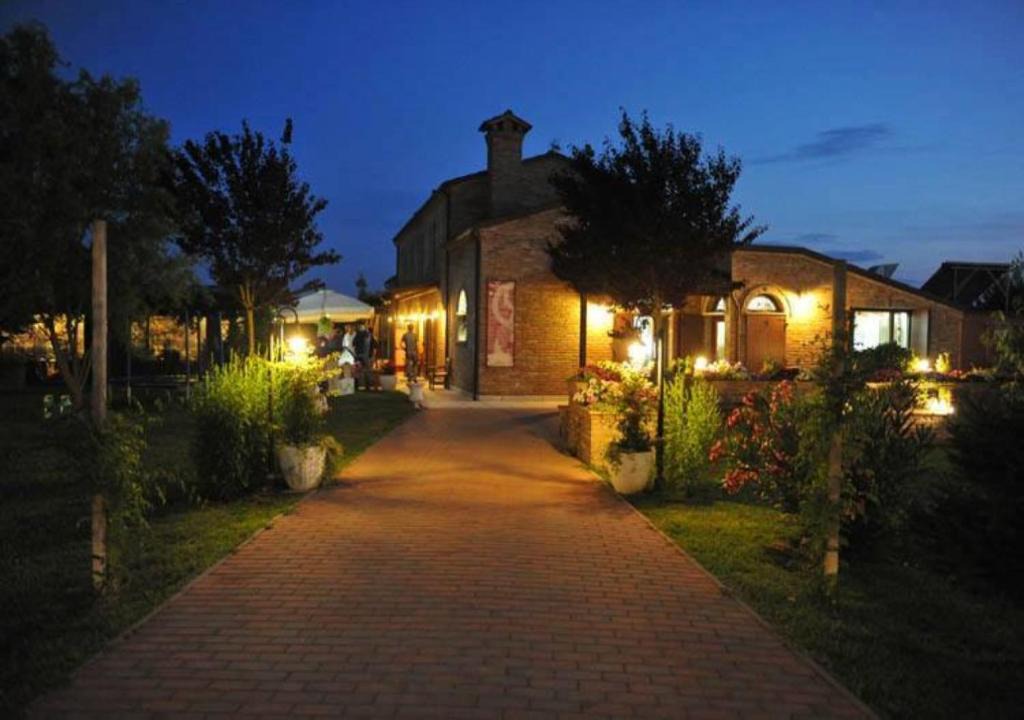 Voghenza House | Agriturismo Alla Strozza