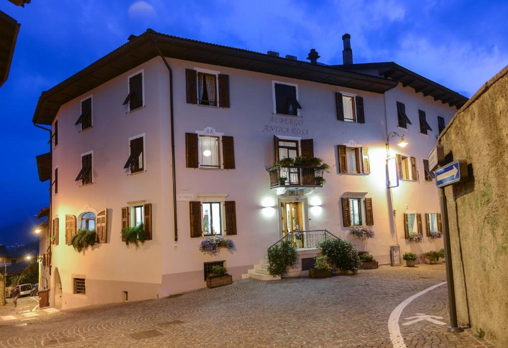 Levico Terme Hotel | Albergo Antica Rosa
