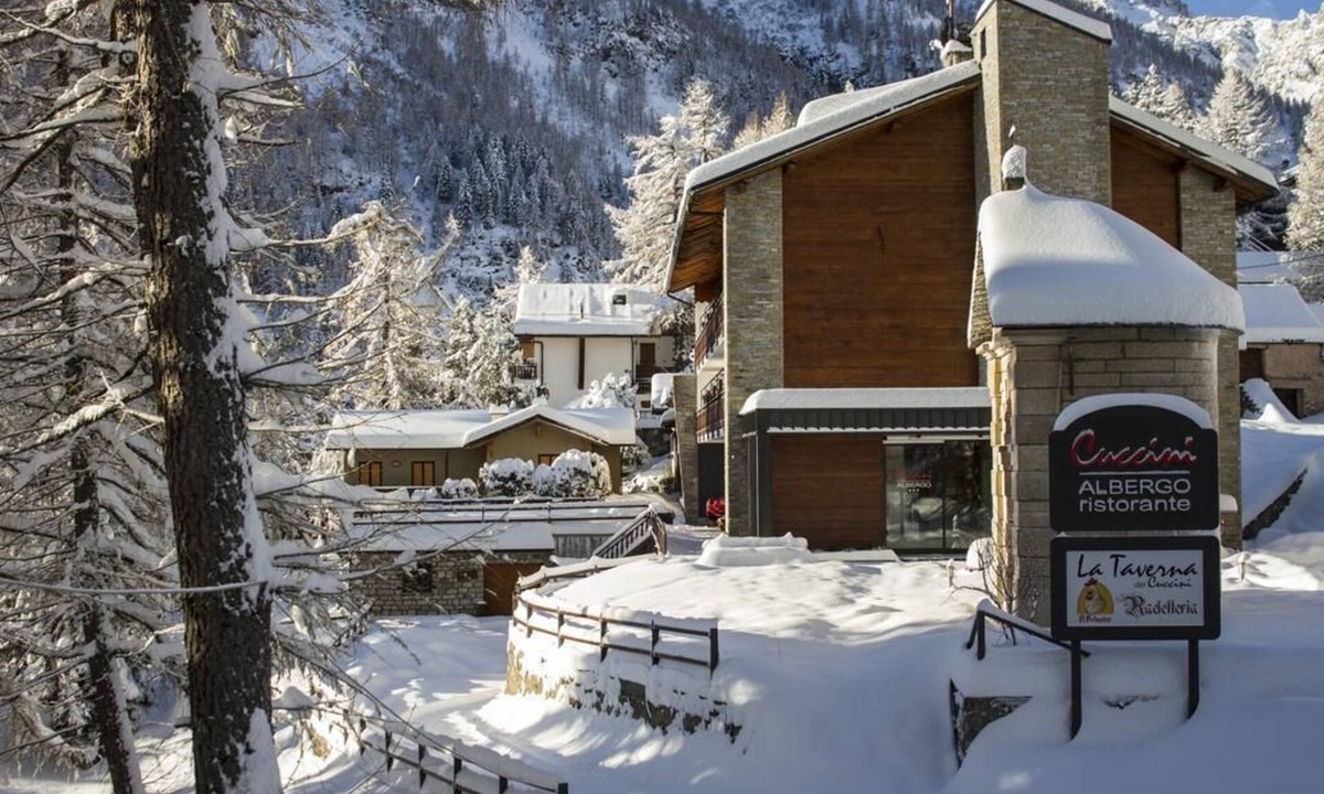 Alpe Ciamporino Hotel | Albergo Ristorante Cuccini