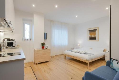 Citta Nuova-Barriera Nuova-San Vito-Citta Vecchia Apartment | Alexander's Nest