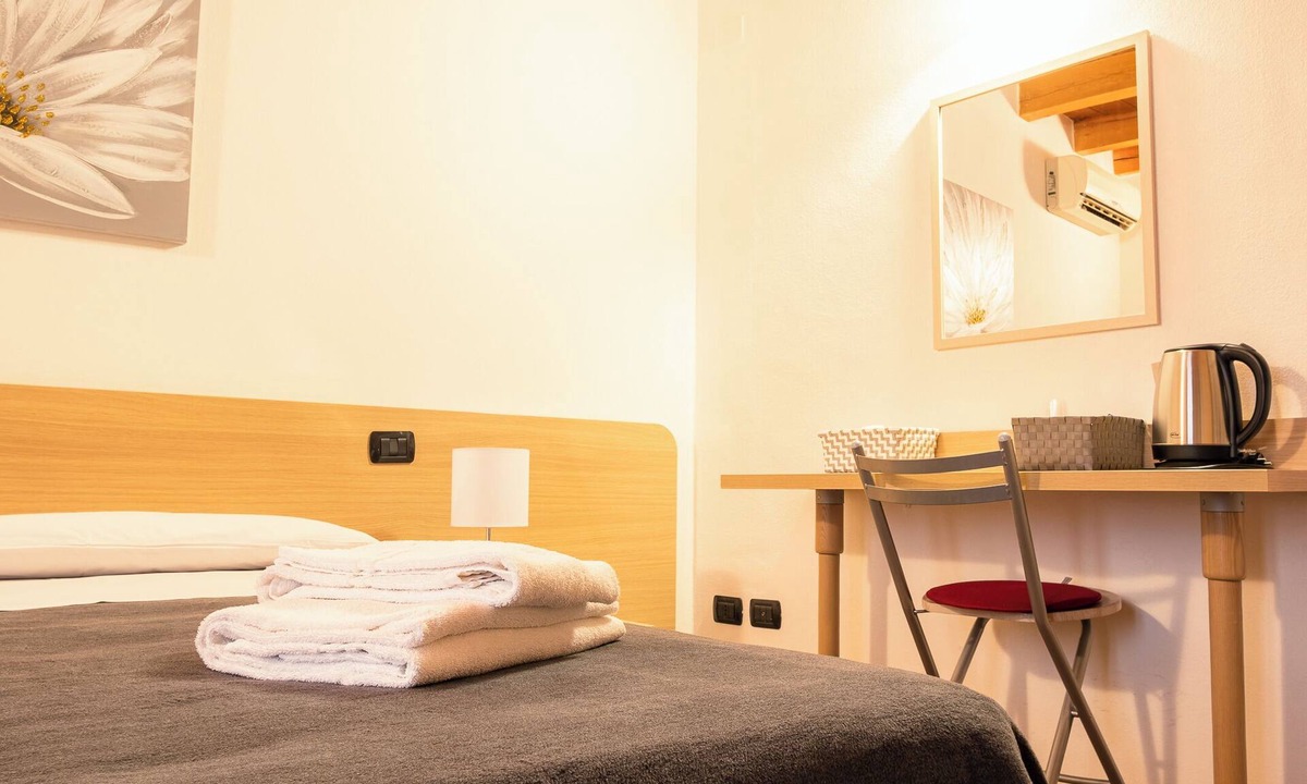 Citta Antica House | Antiche Mura 2 - One Bedroom Guest House, Sleeps 2