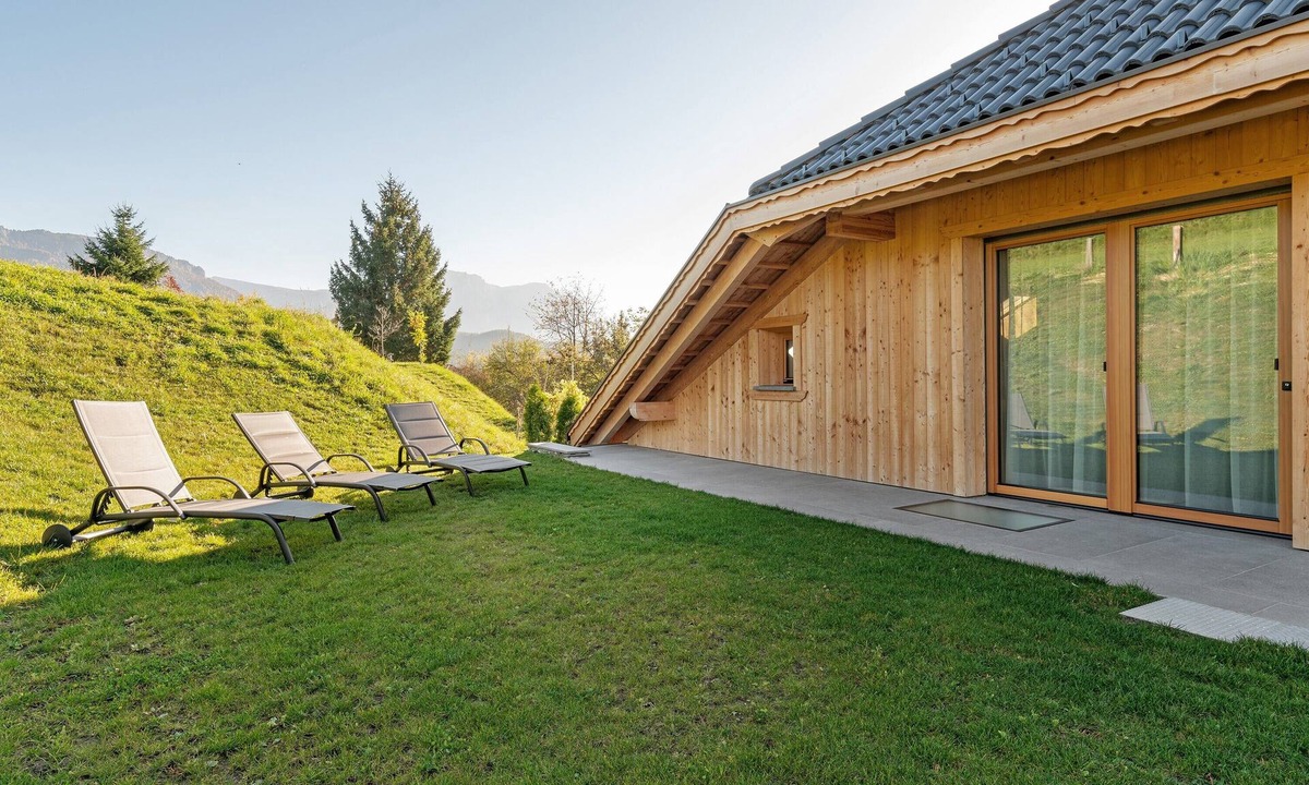 Lajen Apartment | Apartment 'Chalet Roderer' with Mountain View, Private Terrace and Wi-Fi