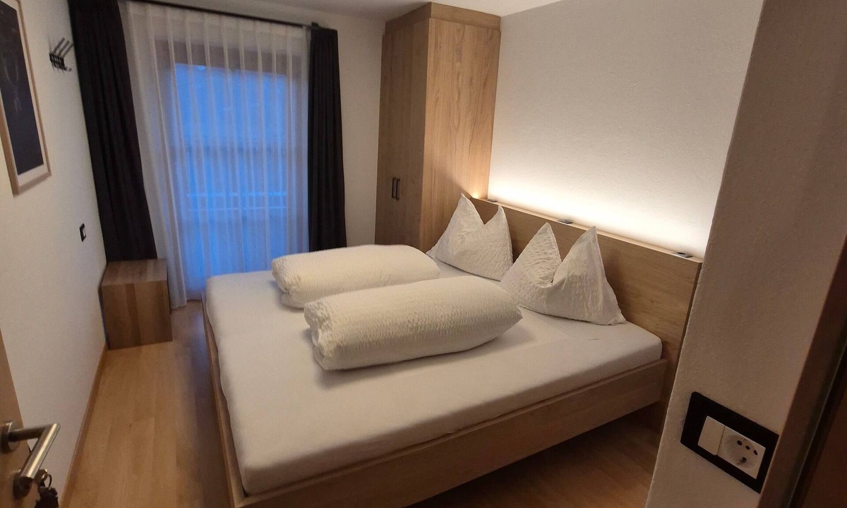 Burgusio Apartment | Apartment 'Haus Peer B3' with Mountain View, Private Terrace and Wi-Fi