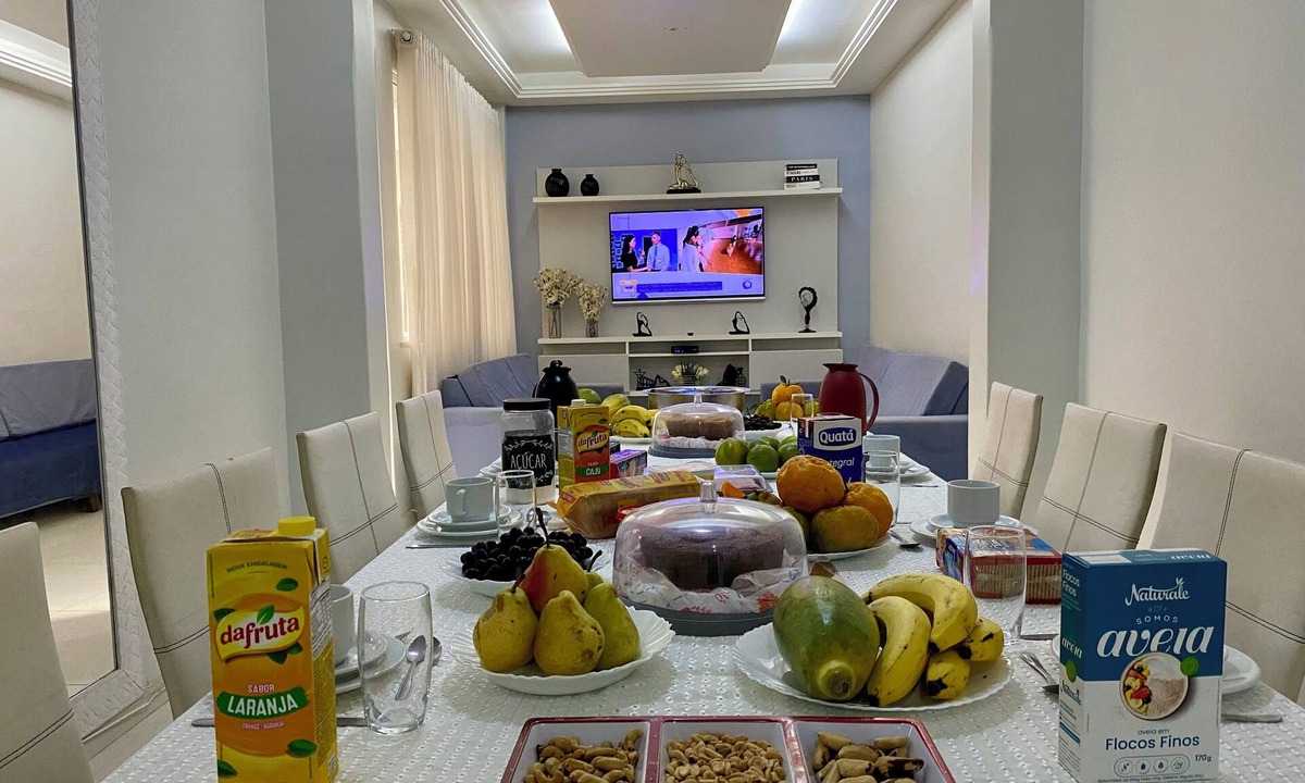 Copacabana Apartment | APARTMENT IN COPACABANA WITH 4 BEDROOMS-CLOSE TO THE BEACH, SUPERMARKET, SHOPS