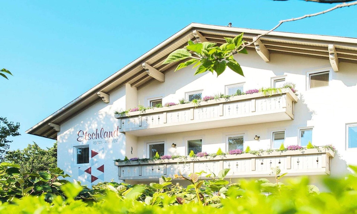 Tirolo Apartment | Apartment in Dorf Tirol near Spronser Lakes