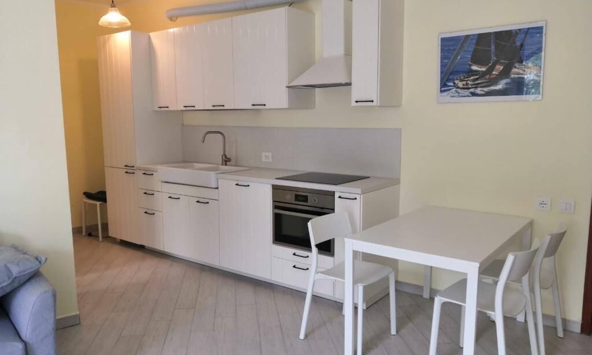 Peschiera del Garda Apartment | Apartment in a quiet area near the town center and the lake