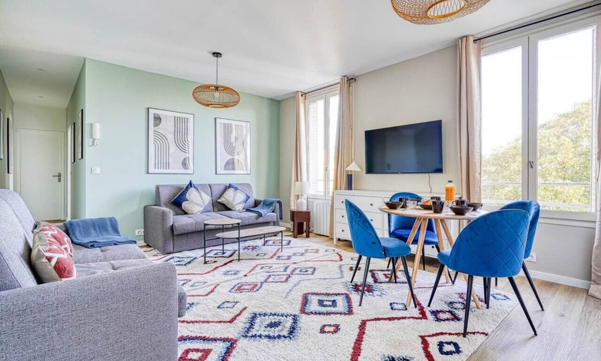 Petit-Ivry Apartment | Apartment Near Porte de Choisy