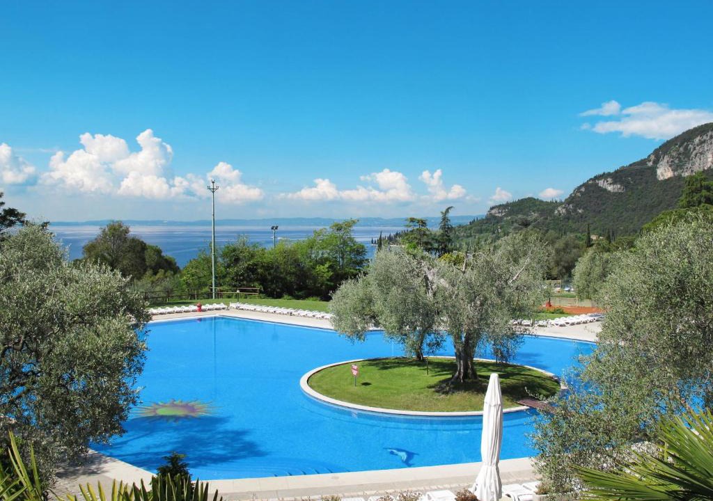 Corno Apartment | Apartment Parco del Garda-4 by Interhome