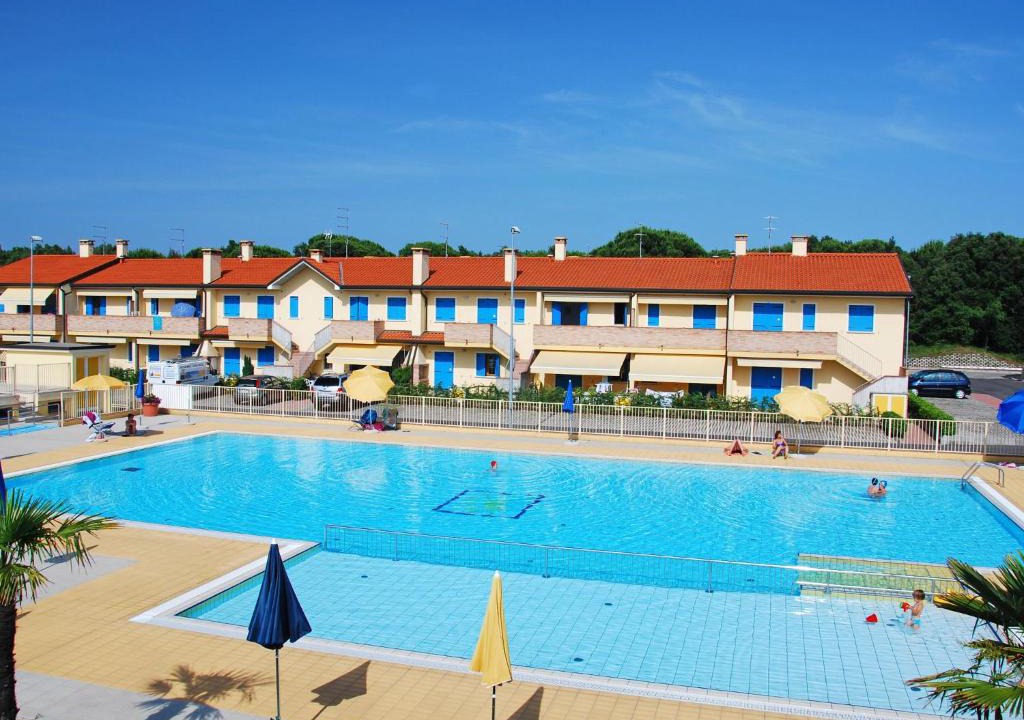 Rosapineta Apartment | Apartment Solmare-41 by Interhome