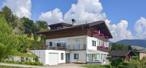Maranza Apartment | App. Haselstaude
