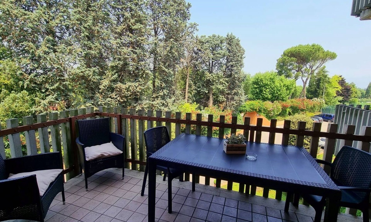 Peschiera del Garda Apartment | Appartamento sul Lago 3200