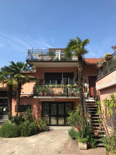 Pero House | Appartamento con 3 camere 3 bagni e posto auto Libri e Giardini