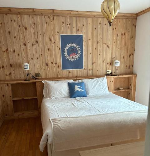 Cortina d'Ampezzo Apartment | APPARTAMENTO CORTINA 1956