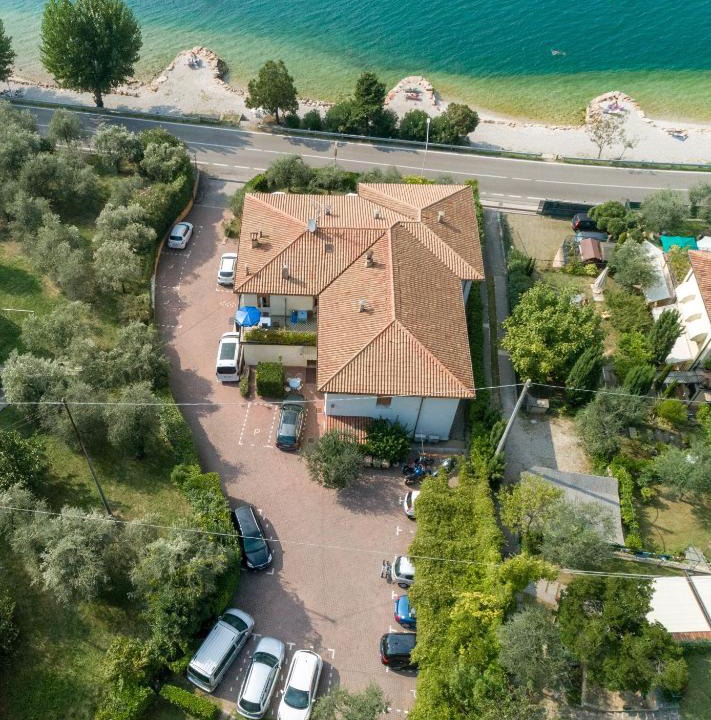 Frader Hotel | B&B Hotel Delle Rose