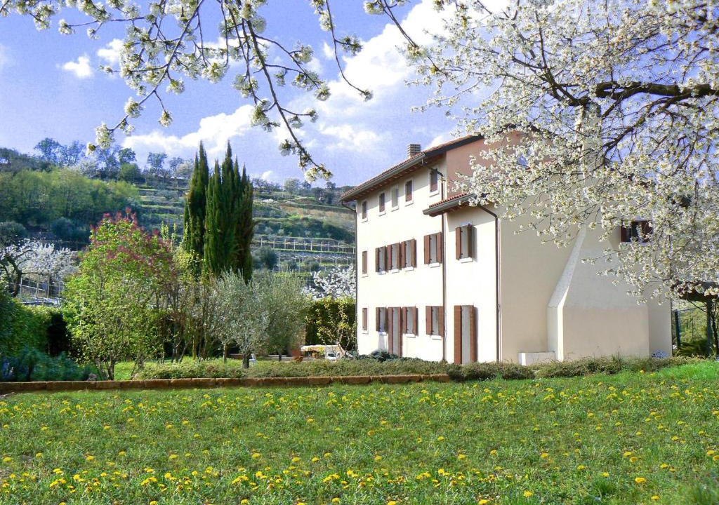 Negrar Bed & Breakfast | B&B Il Pettirosso