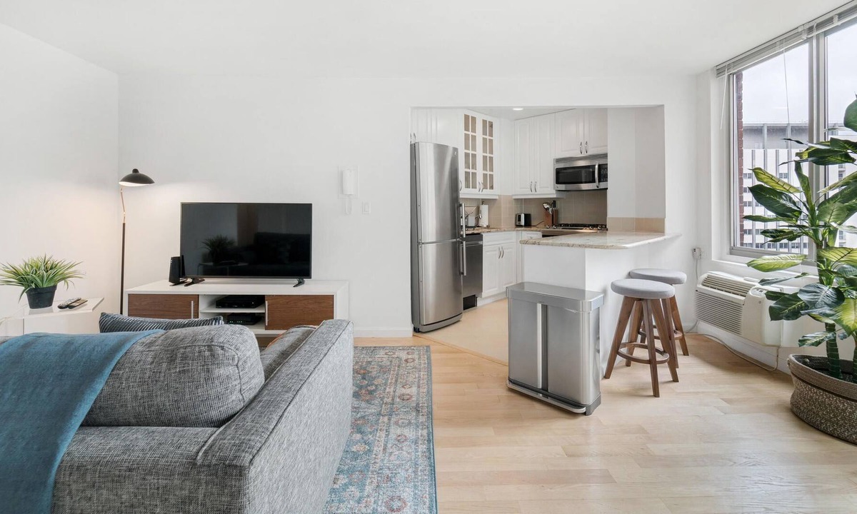 Kips Bay Apartment | Beautiful 1BR in Kips Bay w/ Concierge
