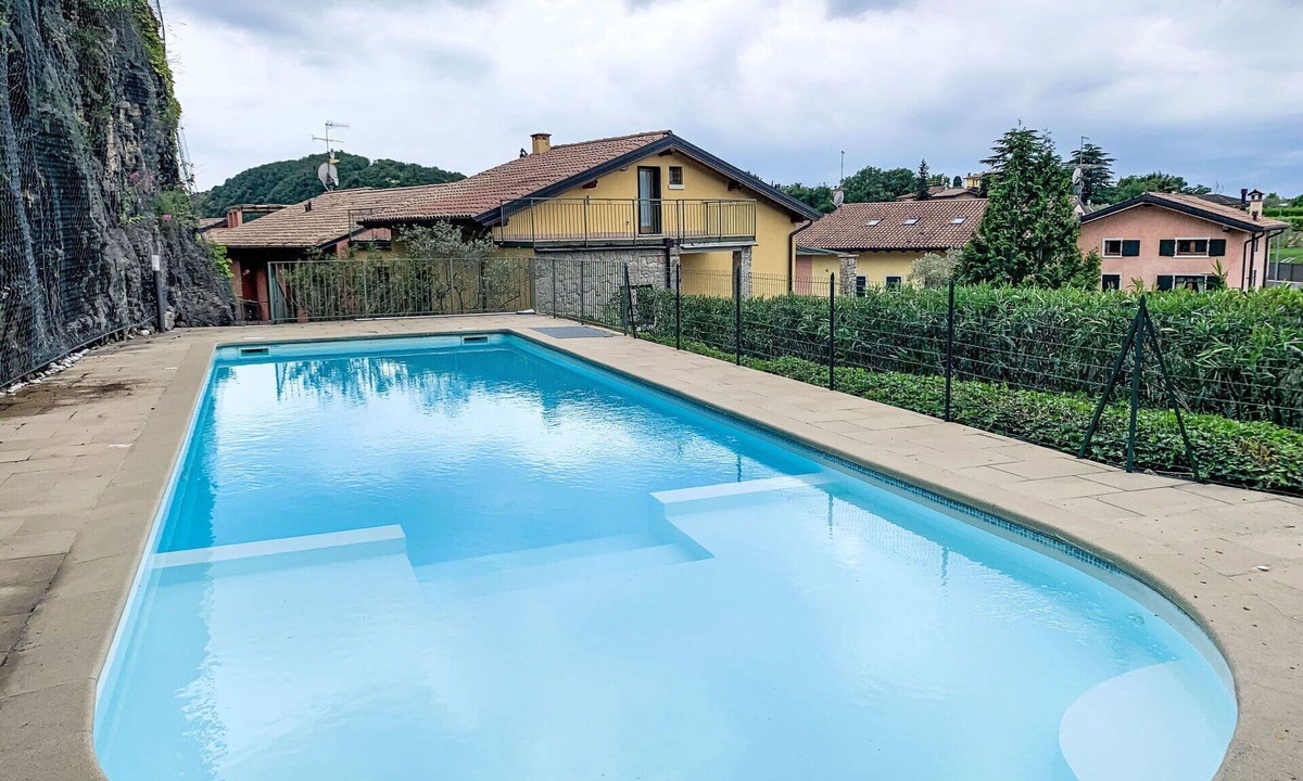 Albisano Apartment | Beautiful apartment for 8 guests with pool and terrace
