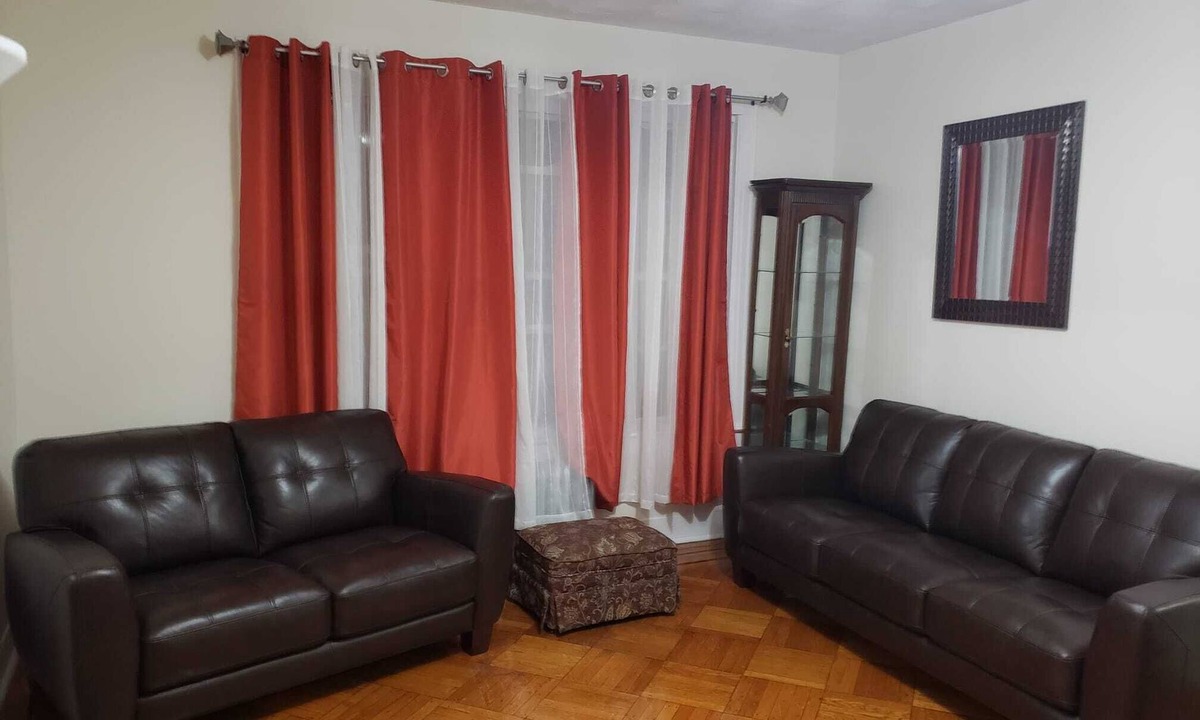 East Flatbush House | Beautiful Four Bedrooms apartment for Long and ShortTerm Rental