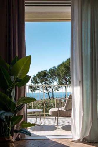 Moniga del Garda Bed & Breakfast | Bed & Breakfast LA HOME and Apartments
