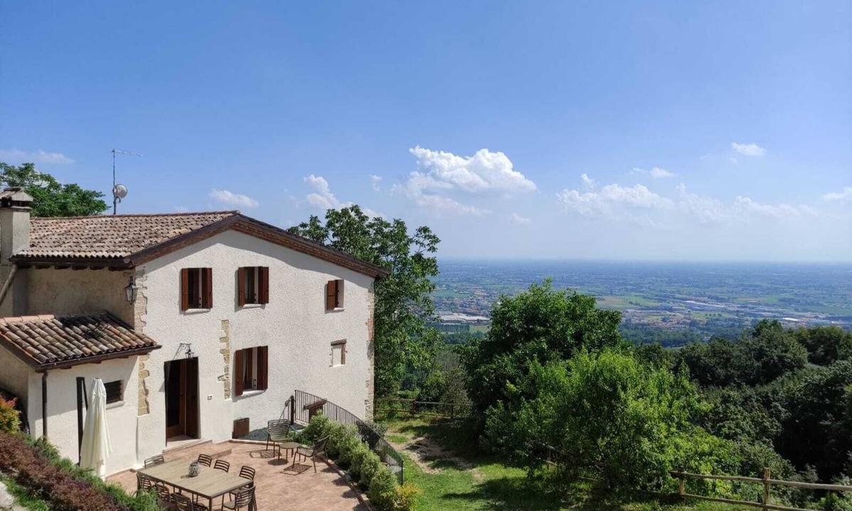 Asolo House | Bernardi Holiday Home - Asolo Historic renovated house surrounded by greenery
