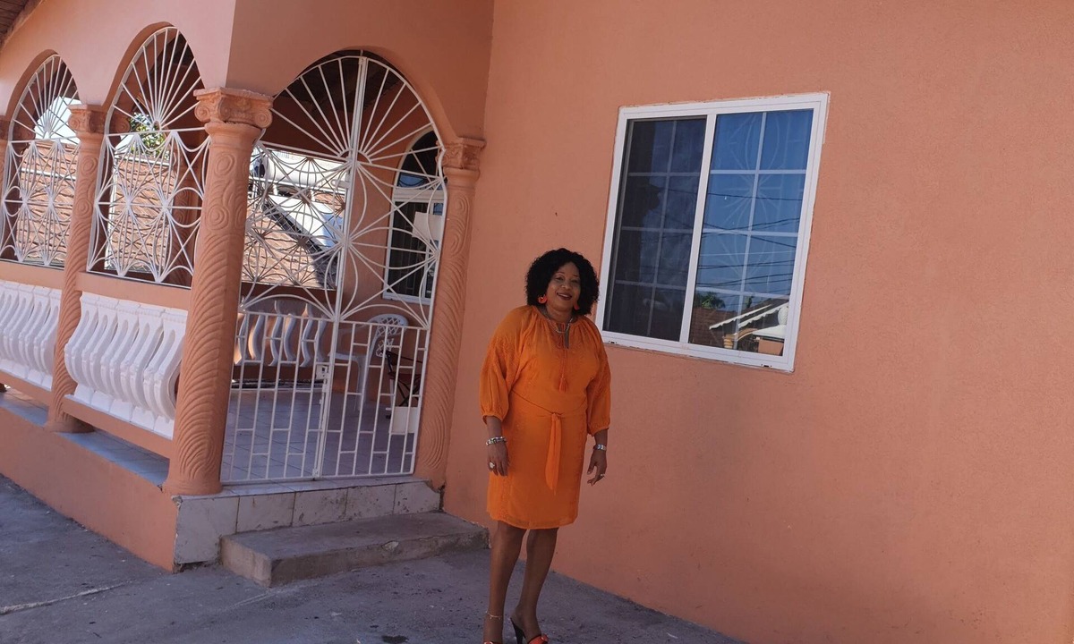 Montego Bay House | Bev ROSEVILLA 3 Bedroom family house in Rosehall Rhyne Park Village.Montego Bay