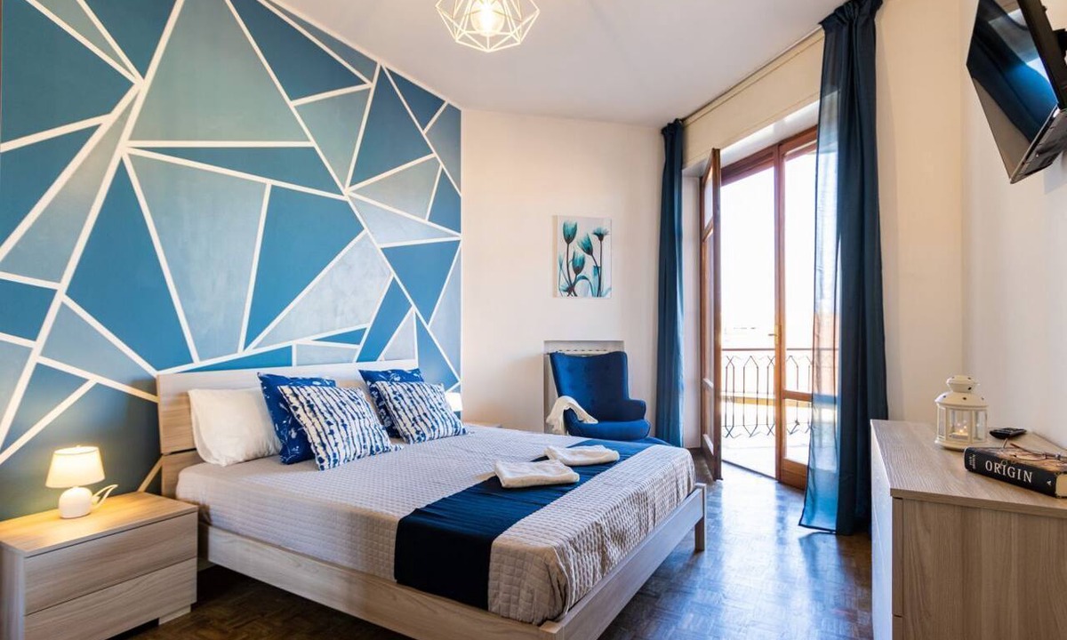Arona Apartment | Blue Wave Apartment [ Arona - Lago Maggiore]