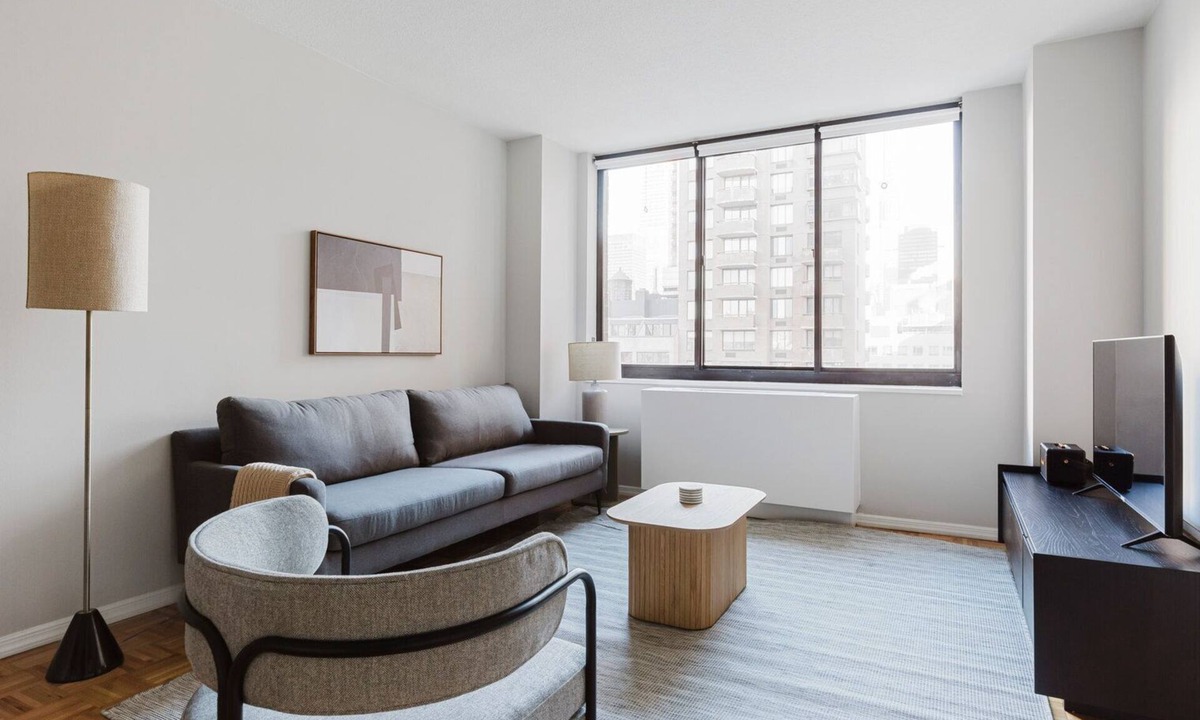 Tudor City Apartment | Blueground | Kips Bay, pool & gym, nr Empire