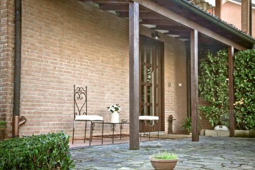 Rozzano House | Borgo Manzoni - Charming House