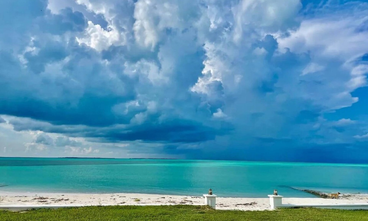 Treasure Cay House | Brand New Beachfront Home in Paradise - Treasure Cay Bahamas