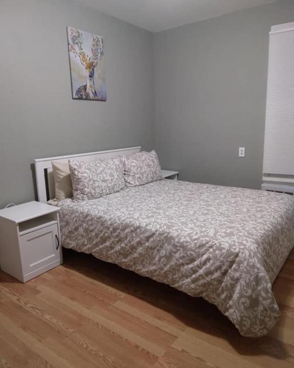Brighton Beach Apartment | brighton beach rooms