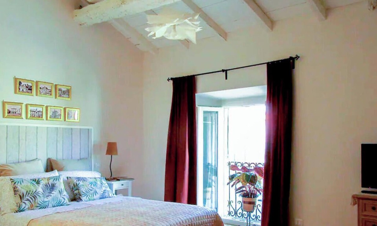 Centro Storico Nord Apartment | BRIXIA cozy attic in historic center