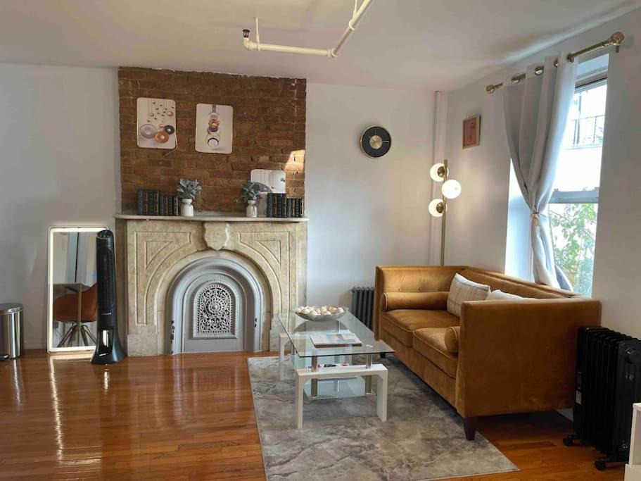 Bushwick Apartment | Brooklyn Bliss